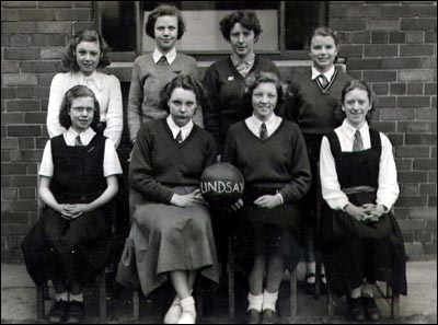 Girls Netball 1953-54